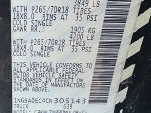 Used 2012 Nissan Titan SV w/ SV Value Truck Pkg AWD/4WD image 4