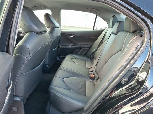 Used 2023 Toyota Camry XSE image 11