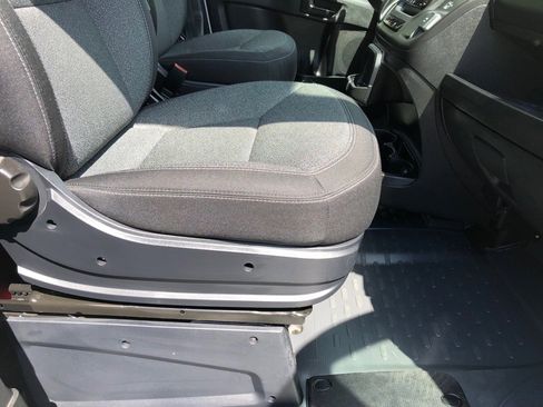 Used 2025 RAM ProMaster 2500 w/ U-Haul Equipment Group FWD image 23