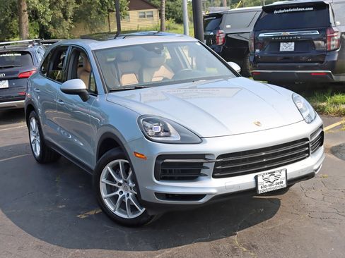 Used 2020 Porsche Cayenne AWD/4WD image 8