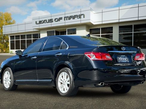 Used 2011 Lexus ES 350 FWD image 3