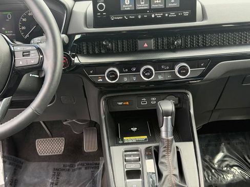 Certified 2024 Honda CR-V Sport Touring image 18