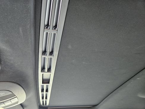 Used 2012 Mercedes-Benz GL 450 4MATIC image 25