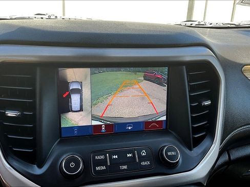 Used 2017 GMC Acadia Denali w/ Technology Package AWD/4WD image 14