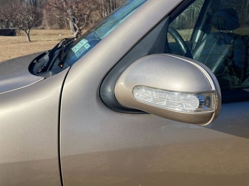 Used 2002 Mercedes-Benz ML 320 4MATIC image 18