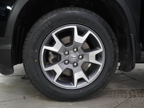 Used 2023 Honda Passport TrailSport image 32