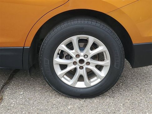 Used 2018 Chevrolet Equinox LT image 95