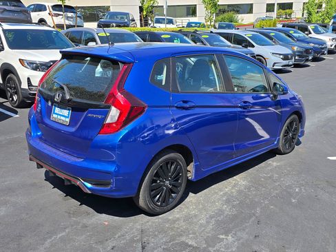 Used 2018 Honda Fit Sport image 7