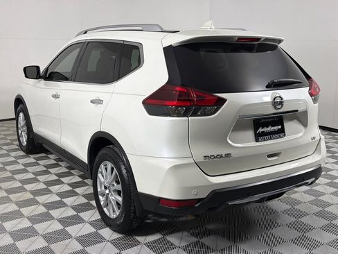 Used 2019 Nissan Rogue SV image 7