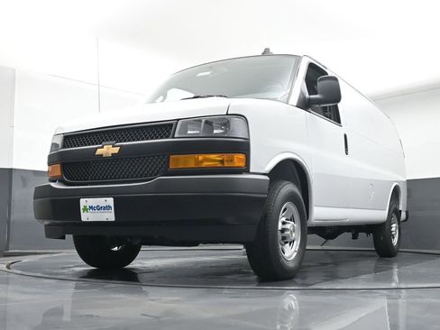 New 2025 Chevrolet Express 2500 w/ Driver Convenience Package image 6