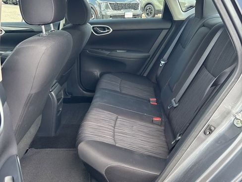 Used 2017 Nissan Sentra SV FWD image 22