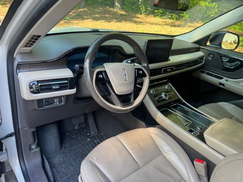 Used 2021 Lincoln Aviator Reserve w/ Equipment Group 201A image 28