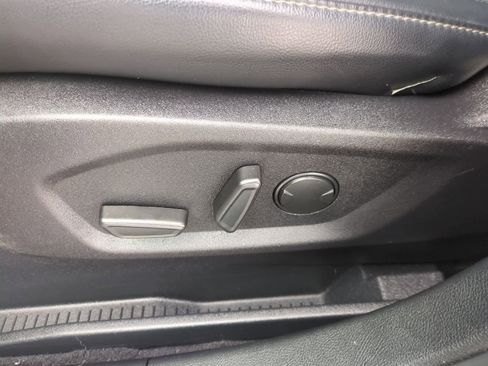 Certified 2024 Ford Edge SEL w/ Convenience Package image 17