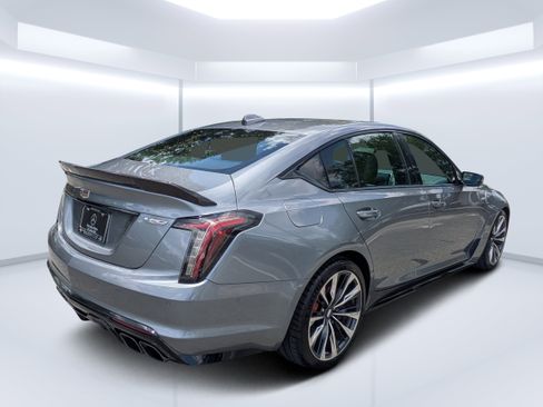 Used 2022 Cadillac CT5 V Blackwing w/ Carbon Fiber Package 1 RWD image 3