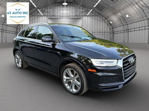 Used 2018 Audi Q3 2.0T Premium Plus w/ Premium Plus Package AWD/4WD image 3