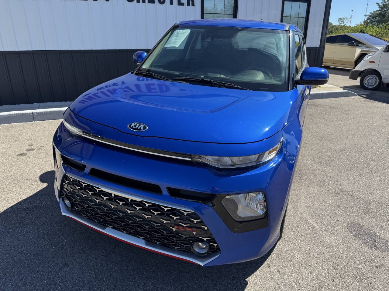 Used 2021 Kia Soul GT-Line FWD image 2
