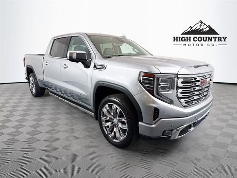 Used 2024 GMC Sierra 1500 Denali w/ Denali Reserve Package AWD/4WD image 1