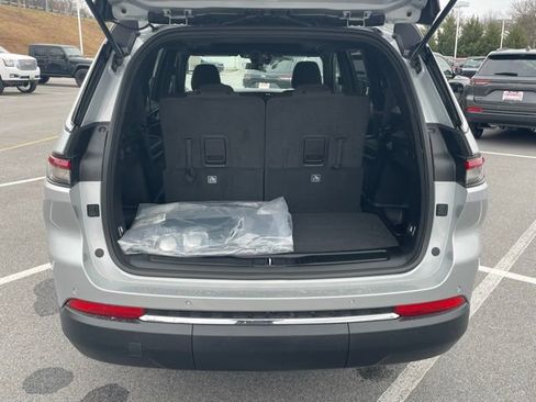 New 2025 Jeep Grand Cherokee L Laredo AWD/4WD image 7