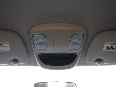 Used 2006 Dodge Ram 1500 Truck SLT image 21