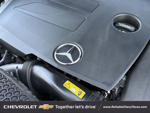 Used 2022 Mercedes-Benz GLC 300 image 35
