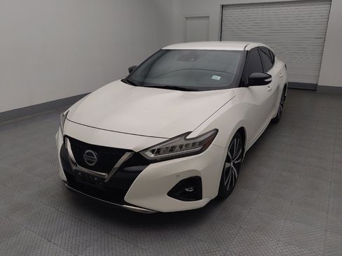 Used 2019 Nissan Maxima SR w/ Sport Mat Group FWD image 15