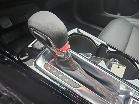 Used 2025 Chevrolet Trax RS w/ Driver Confidence Package image 15