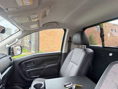 Used 2019 Nissan Titan S w/ S Utility Package AWD/4WD image 10
