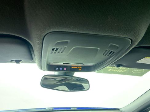 Used 2017 Chevrolet Cruze LT w/ RS Package image 9