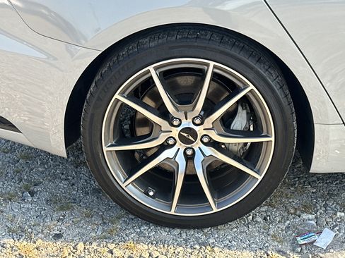 Used 2025 Genesis G70 2.5T RWD image 17