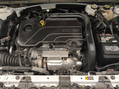 Used 2023 Chevrolet Malibu RS FWD image 30