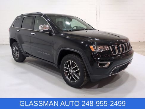 Used 2017 Jeep Grand Cherokee Limited AWD/4WD image 1