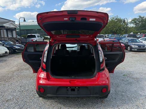Used 2019 Kia Soul FWD image 36