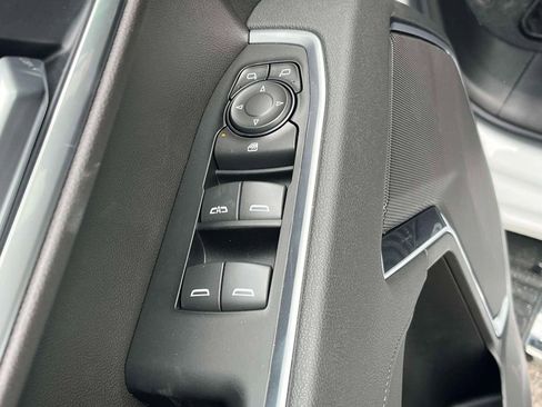 New 2026 GMC Sierra 1500 SLE AWD/4WD image 19