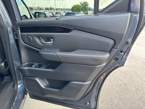 Certified 2026 Honda Pilot TrailSport image 40