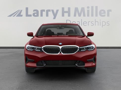 Used 2021 BMW 330i xDrive Sedan w/ Convenience Package AWD/4WD image 7
