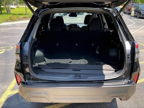 Certified 2026 Subaru Forester Premium AWD/4WD image 31
