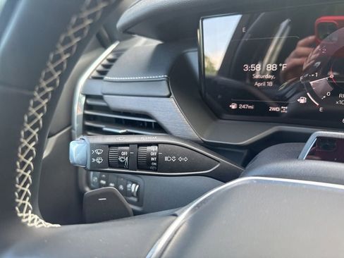 New 2026 GMC Acadia Denali w/ Super Cruise Package AWD/4WD image 31