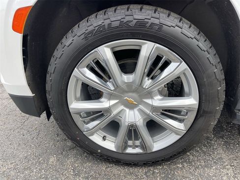 Used 2023 Chevrolet Suburban High Country w/ Max Trailering Package image 10