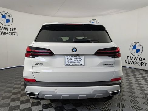 New 2026 BMW X5 xDrive40i AWD/4WD image 7