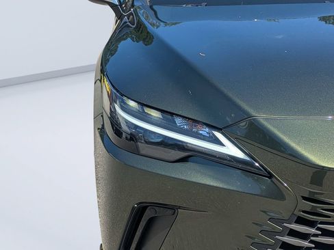 Used 2025 Lexus RX 350 Premium w/ Accessory Package (Z1) FWD image 9