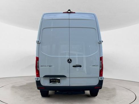 New 2025 Mercedes-Benz Sprinter 2500 image 4