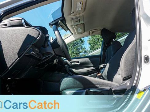 Used 2021 Toyota Corolla LE FWD image 17