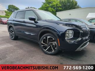 Used 2024 Mitsubishi Outlander SEL FWD video 1