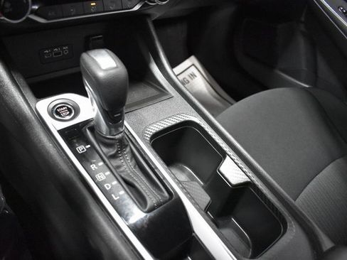 Certified 2023 Nissan Sentra SV image 18