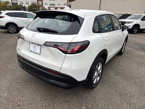 Certified 2023 Honda HR-V LX image 17