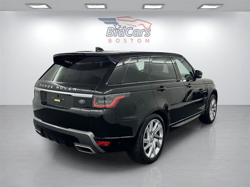 Used 2018 Land Rover Range Rover Sport HSE image 4