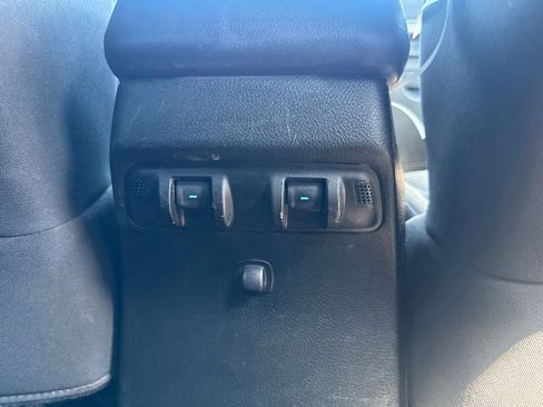 Used 2017 Jeep Wrangler Unlimited Sport w/ Quick Order Package 24S AWD/4WD image 12