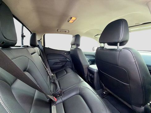 Used 2020 Chevrolet Colorado Z71 AWD/4WD image 24