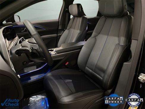 Used 2024 Cadillac Lyriq Luxury image 56