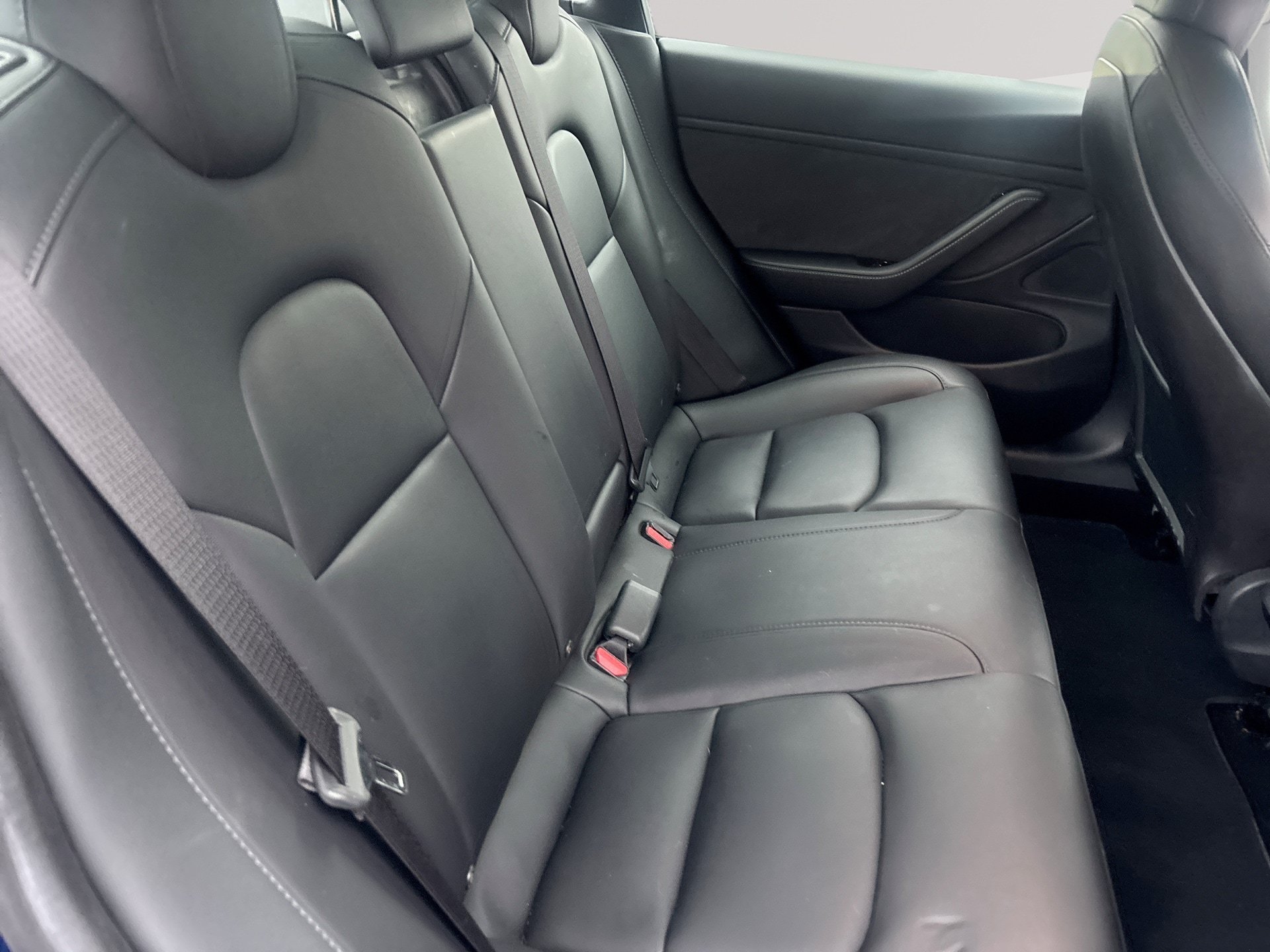 Used 2020 Tesla Model 3 Long Range AWD/4WD image 27